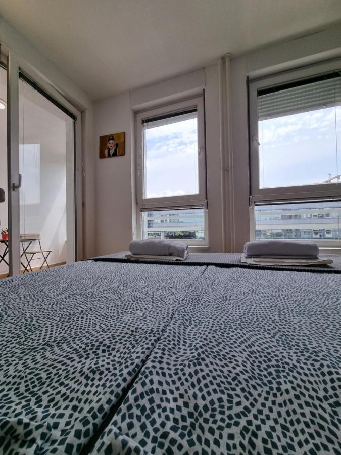 Euforia Apartment Belgrado Buitenkant foto