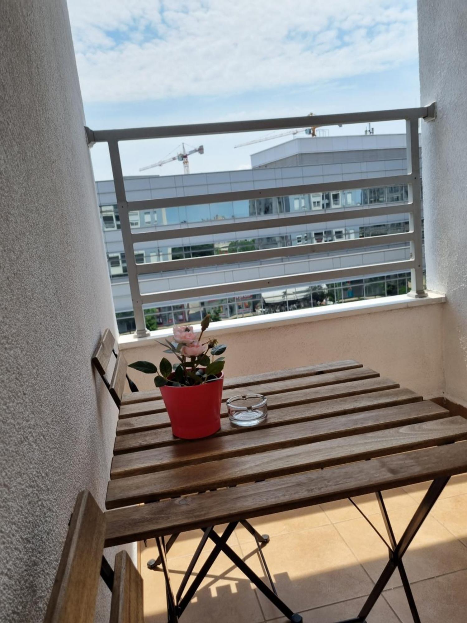 Euforia Apartment Belgrado Buitenkant foto